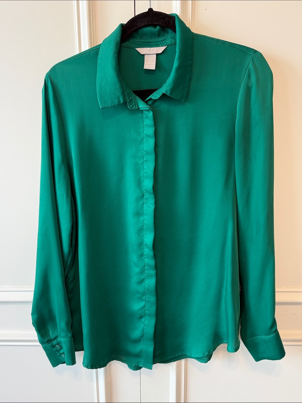 H&M Vibrant Green Button-Down Satin Blouse